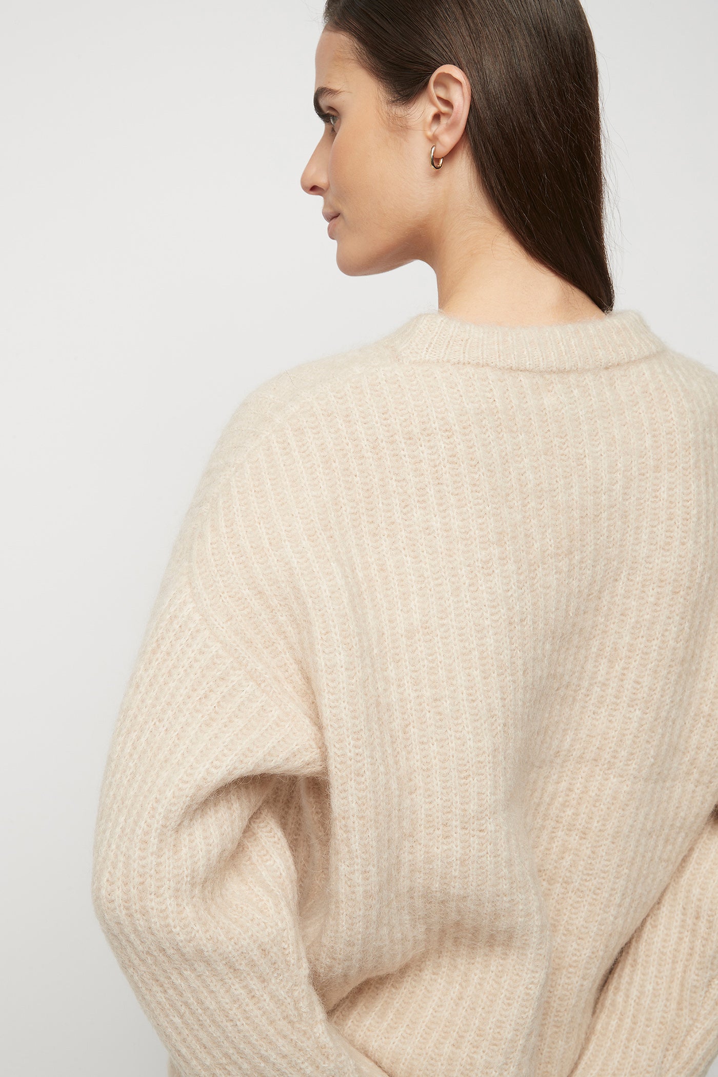 The Wool-Alpaca Crew Neck Knit